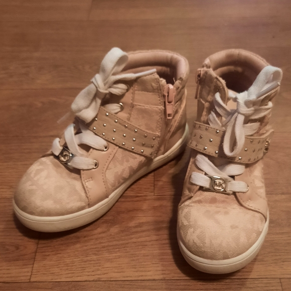 SOLD Michael Kors Pink Shoes, Size 10c - Picture 8 of 12